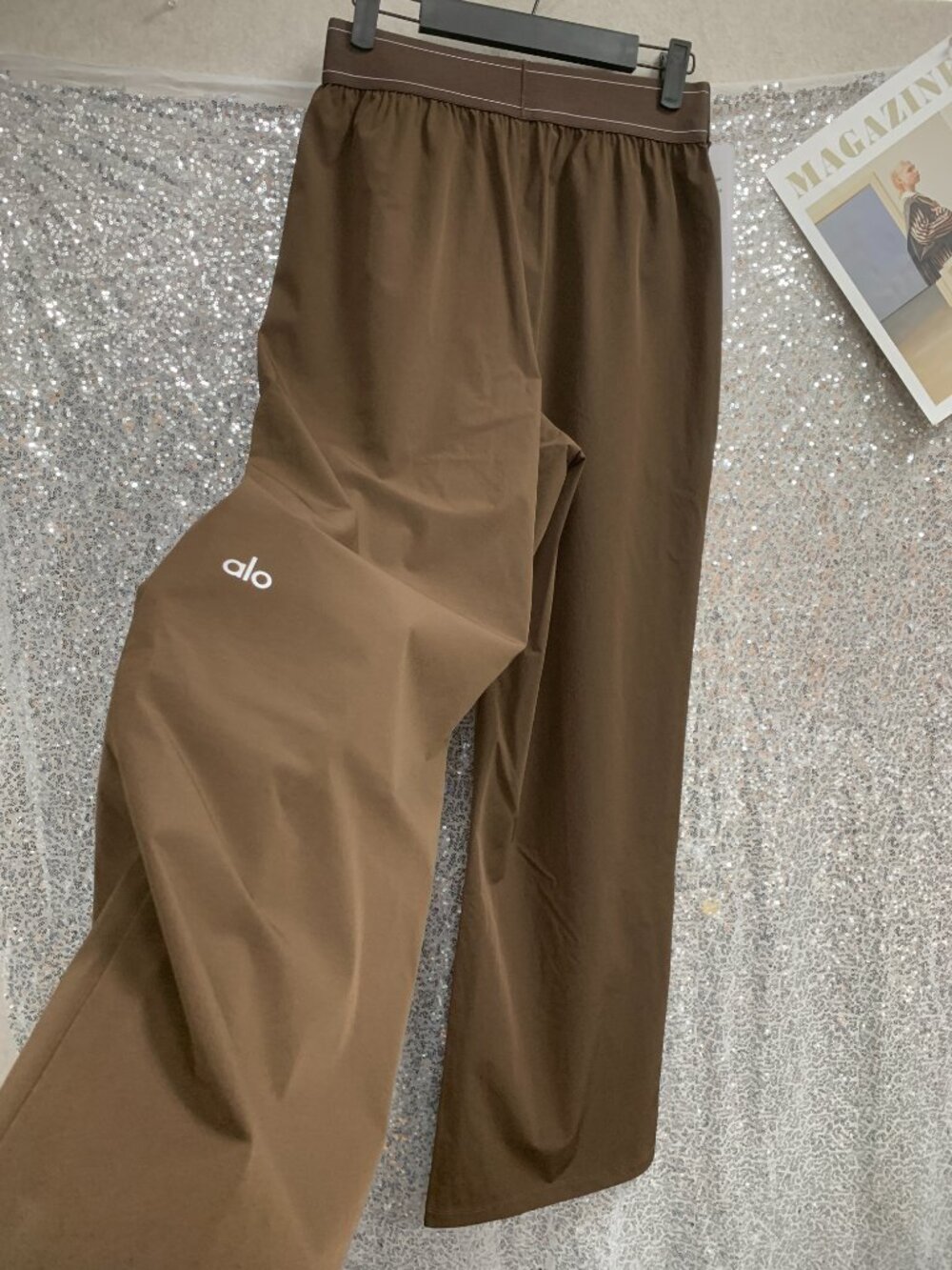 Brand New Espresso ALO Yoga Suit Up Pants🍩Regular Fit Women's 30" Inseam - Picture 5 of 11